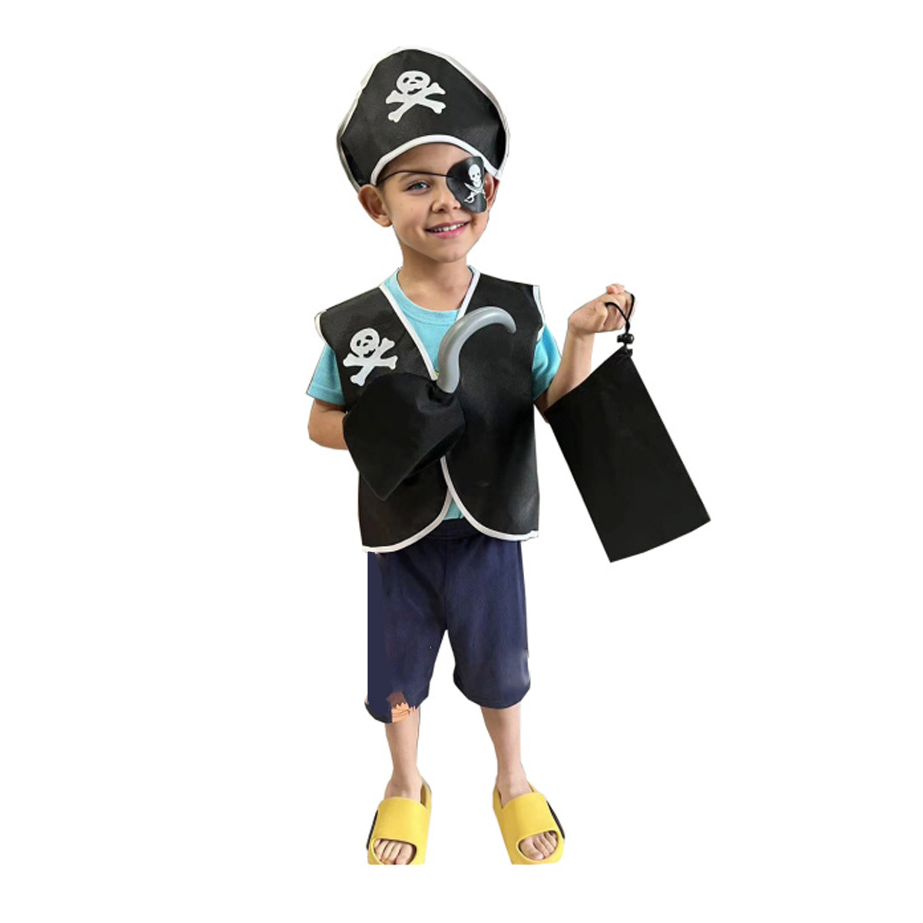 Carnival Boys Pirate Costume C - مراجعة Black Face Mask Pack وسعره